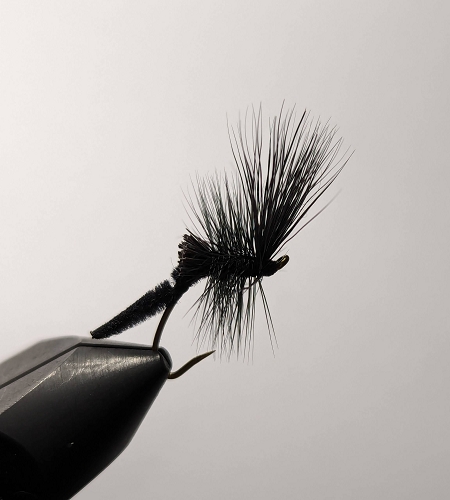 dominator_caddis
